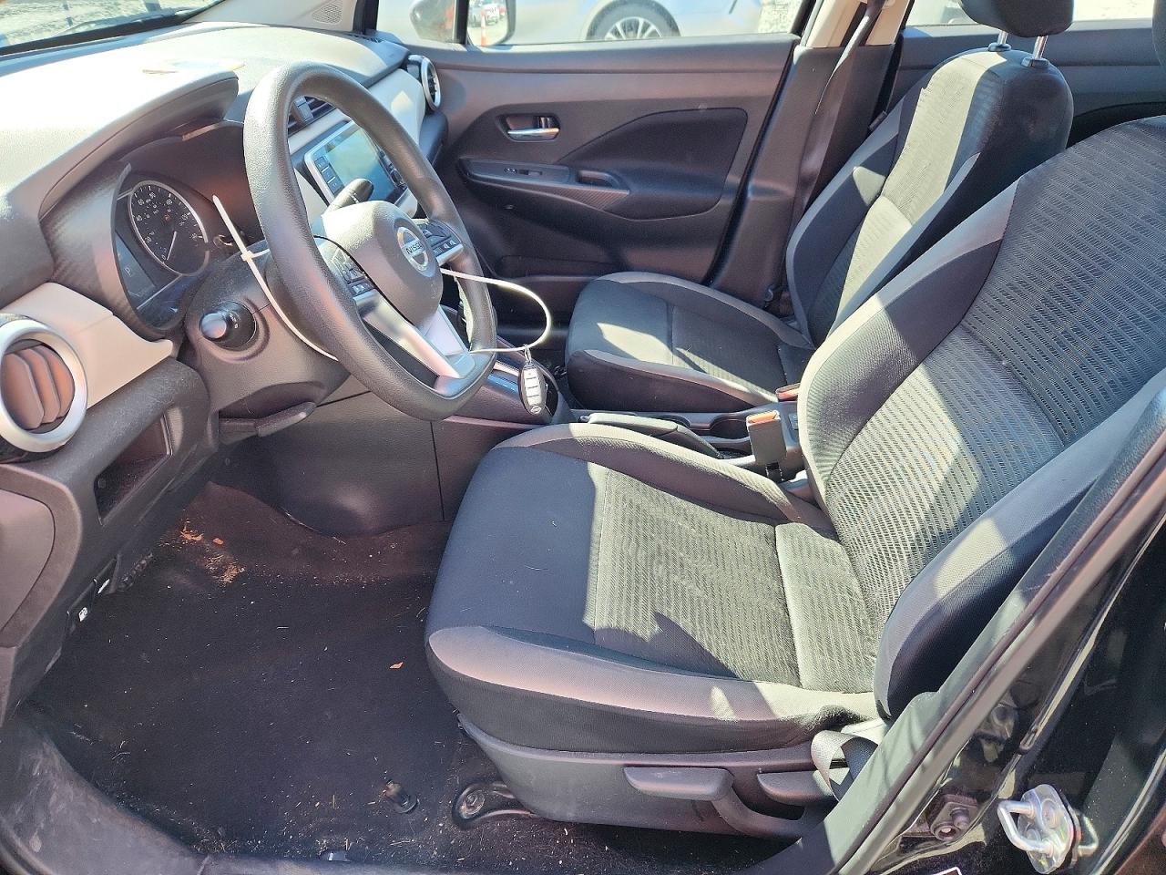 2021 NISSAN VERSA SV photo 19