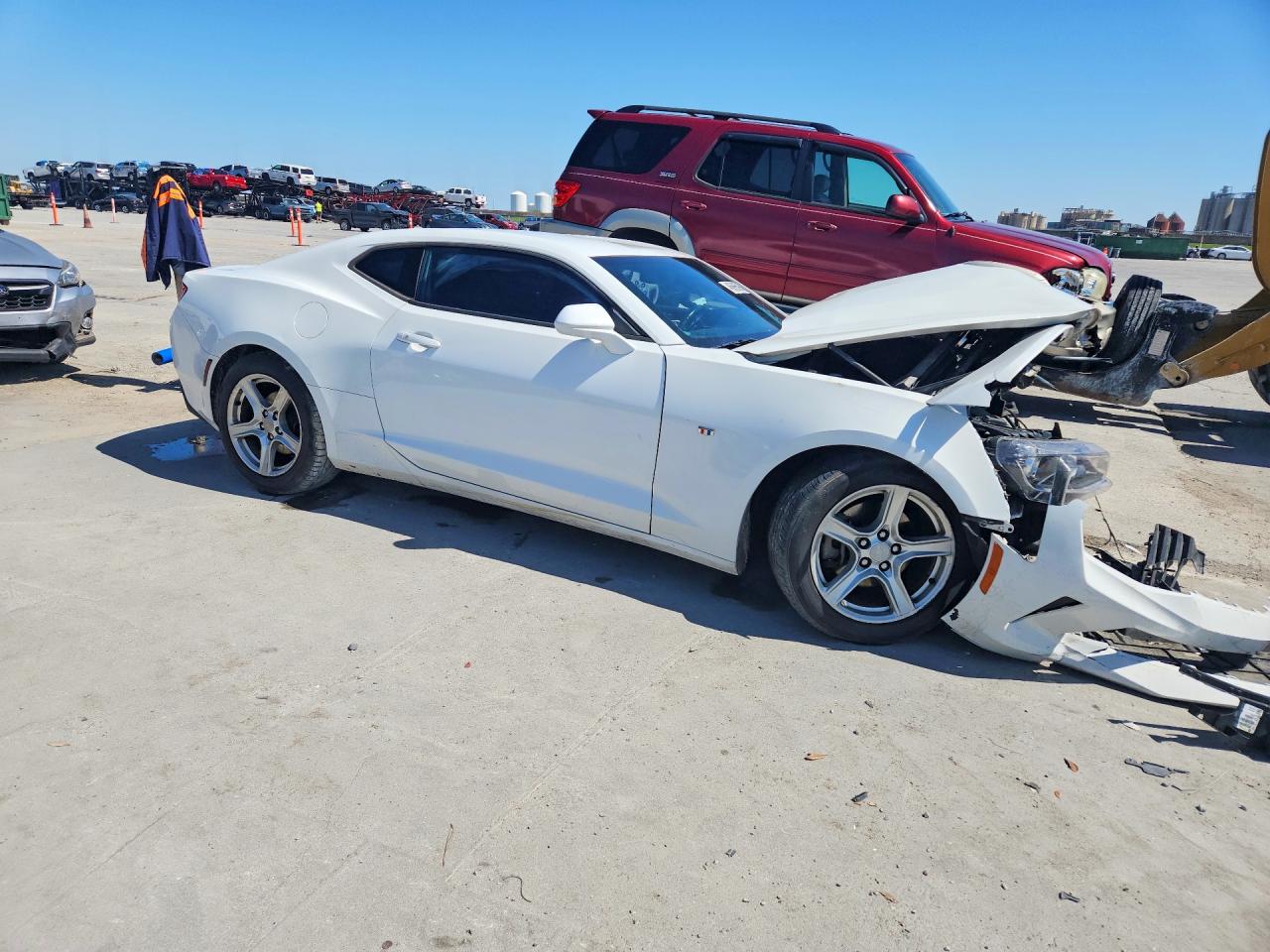 2016 CHEVROLET CAMARO LT photo 4