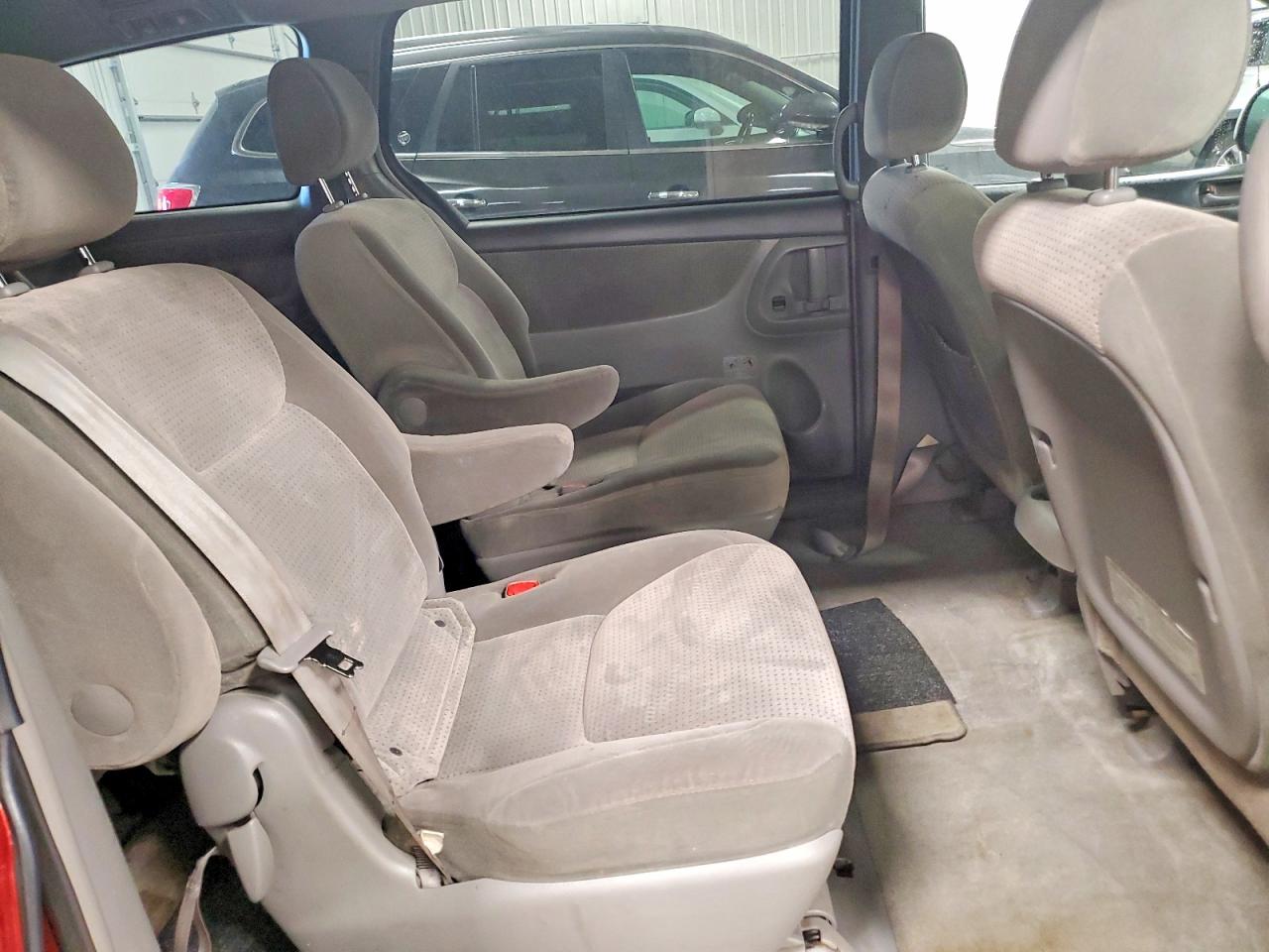 2008 TOYOTA SIENNA LE 7-PASSENGER photo 21