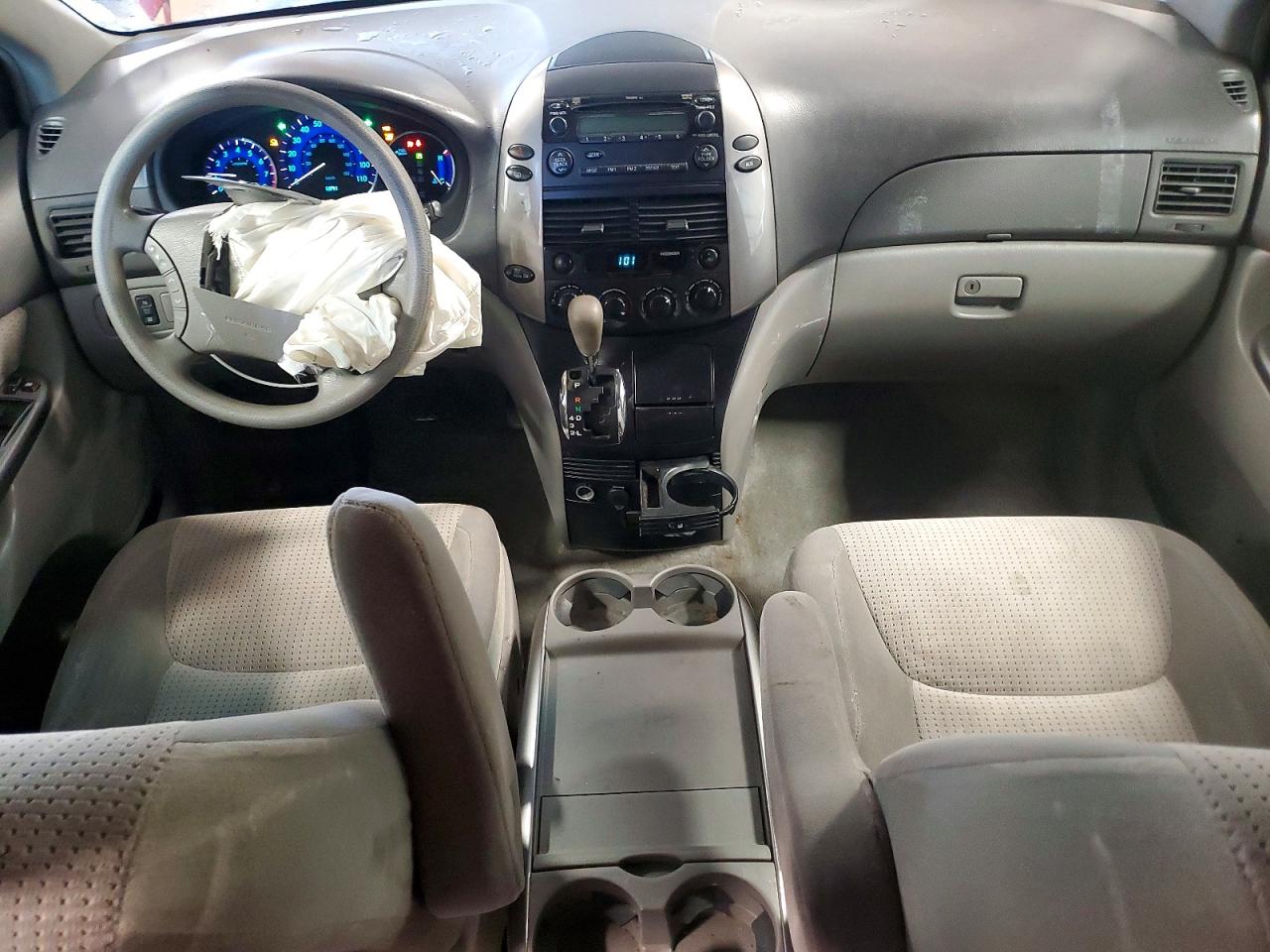 2008 TOYOTA SIENNA LE 7-PASSENGER photo 15