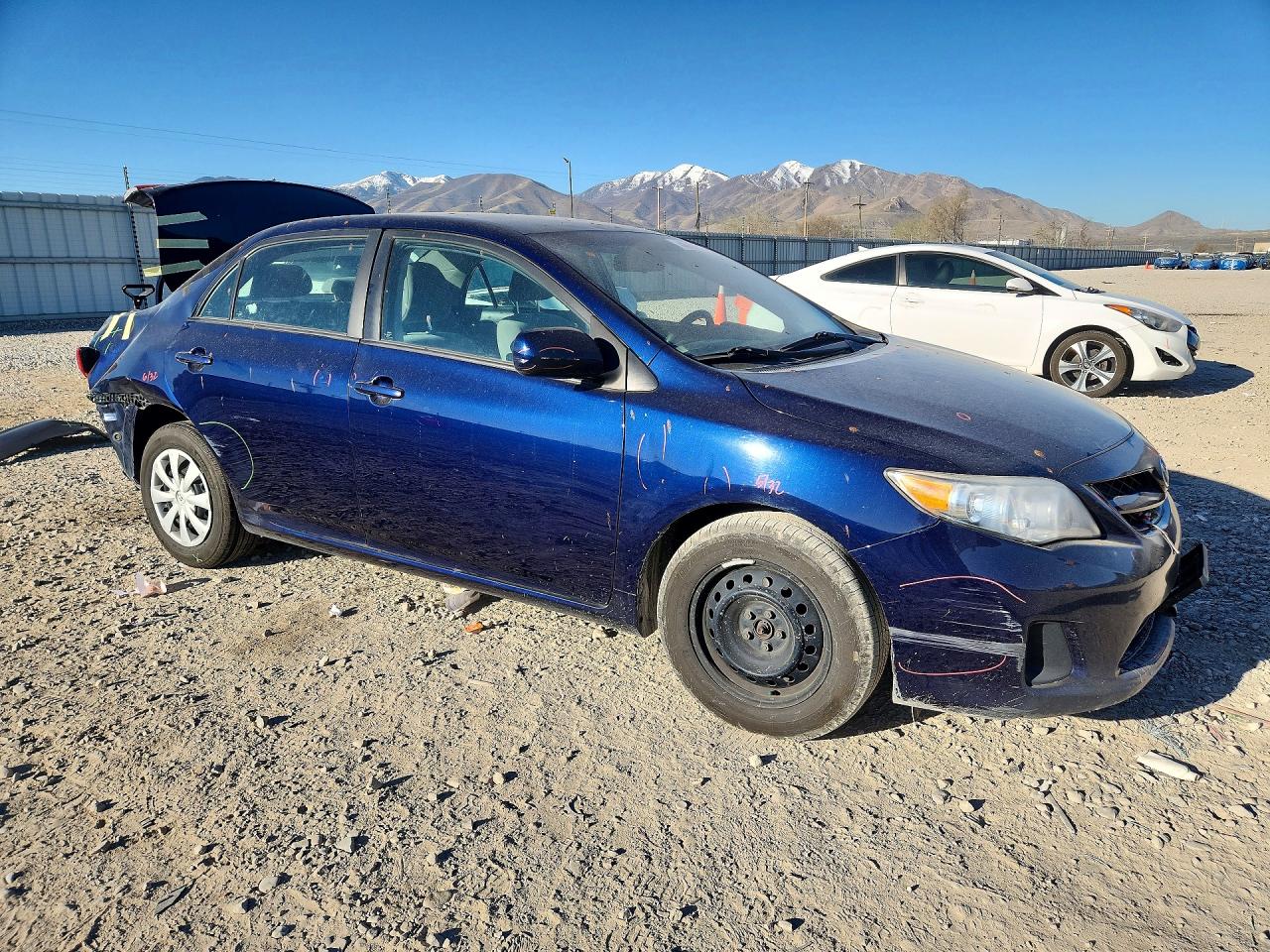 2011 TOYOTA COROLLA LE photo 7