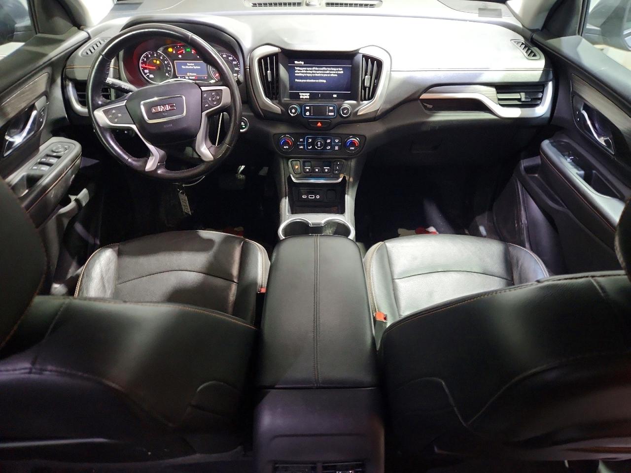 2019 GMC TERRAIN SLT photo 8