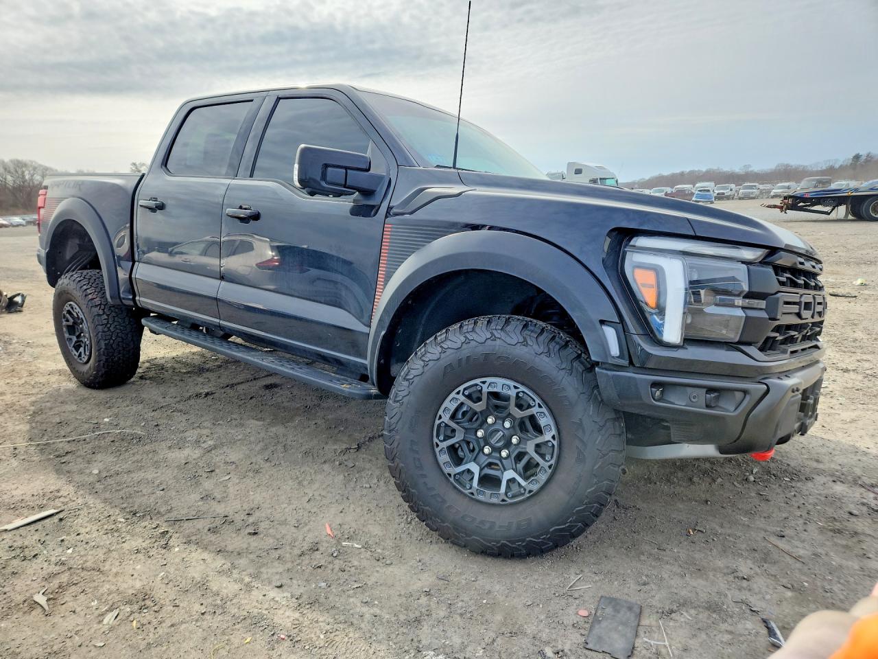 2025 FORD F150 RAPTOR photo 7