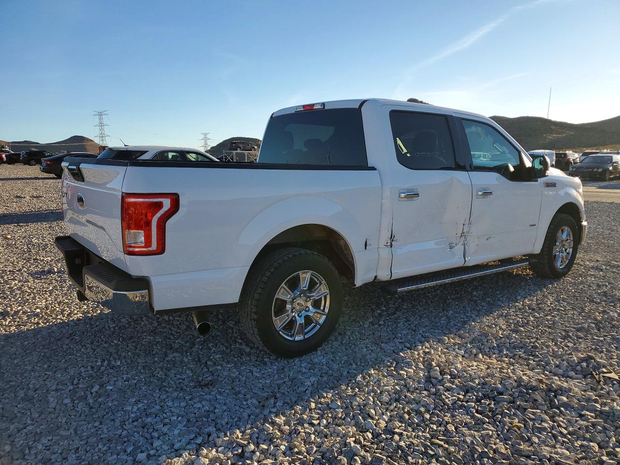 2016 FORD F150 SUPERCREW photo 3