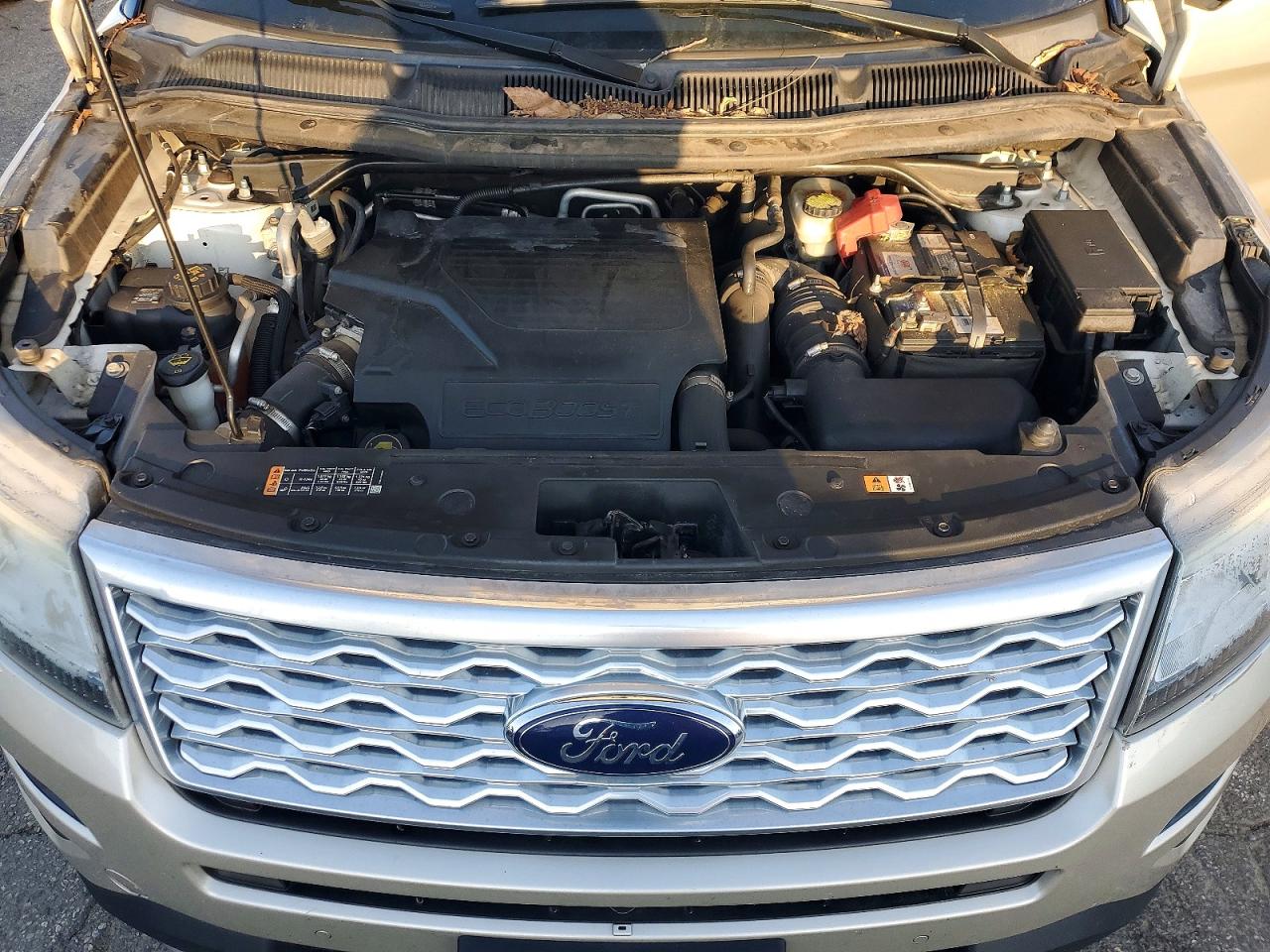 2017 FORD EXPLORER PLATINUM photo 34