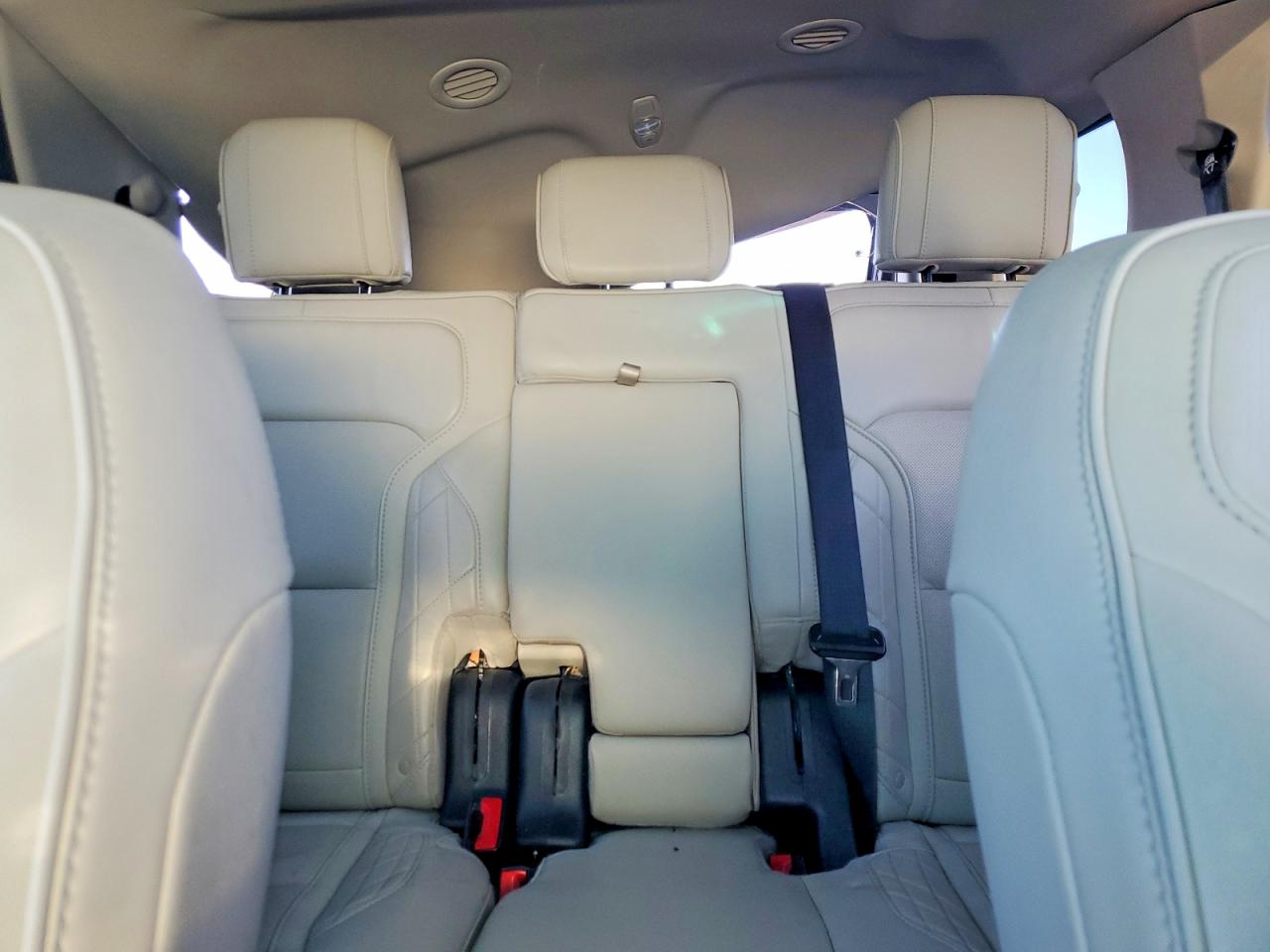 2017 FORD EXPLORER PLATINUM photo 28