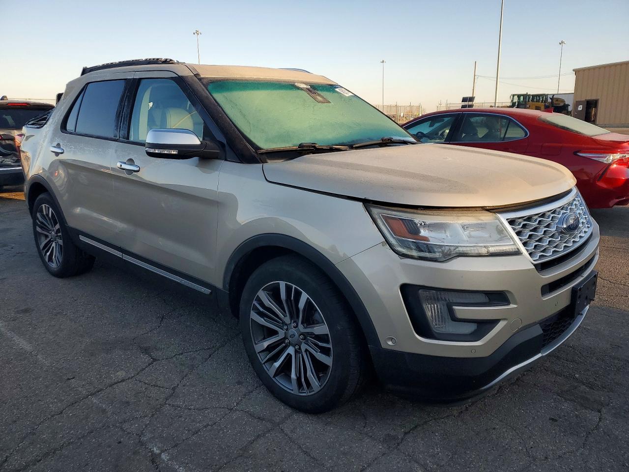 2017 FORD EXPLORER PLATINUM photo 10