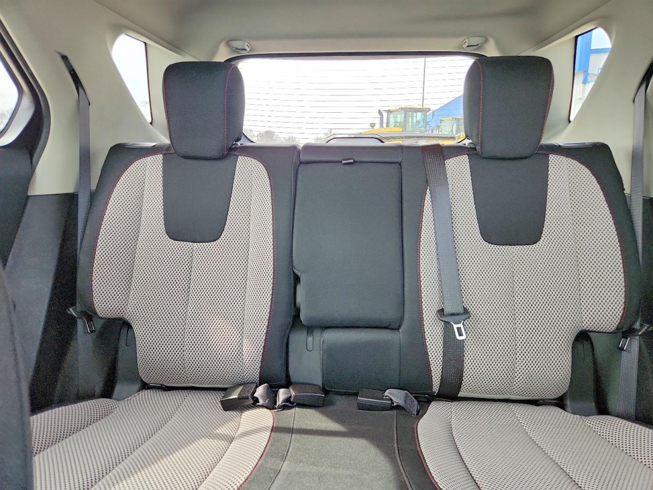 2017 CHEVROLET EQUINOX LT photo 19
