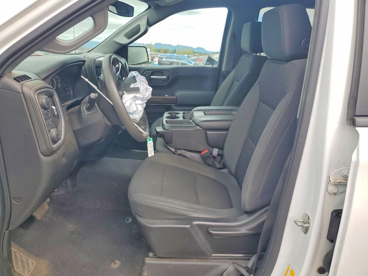 2020 CHEVROLET SILVERADO K1500 LT photo 19