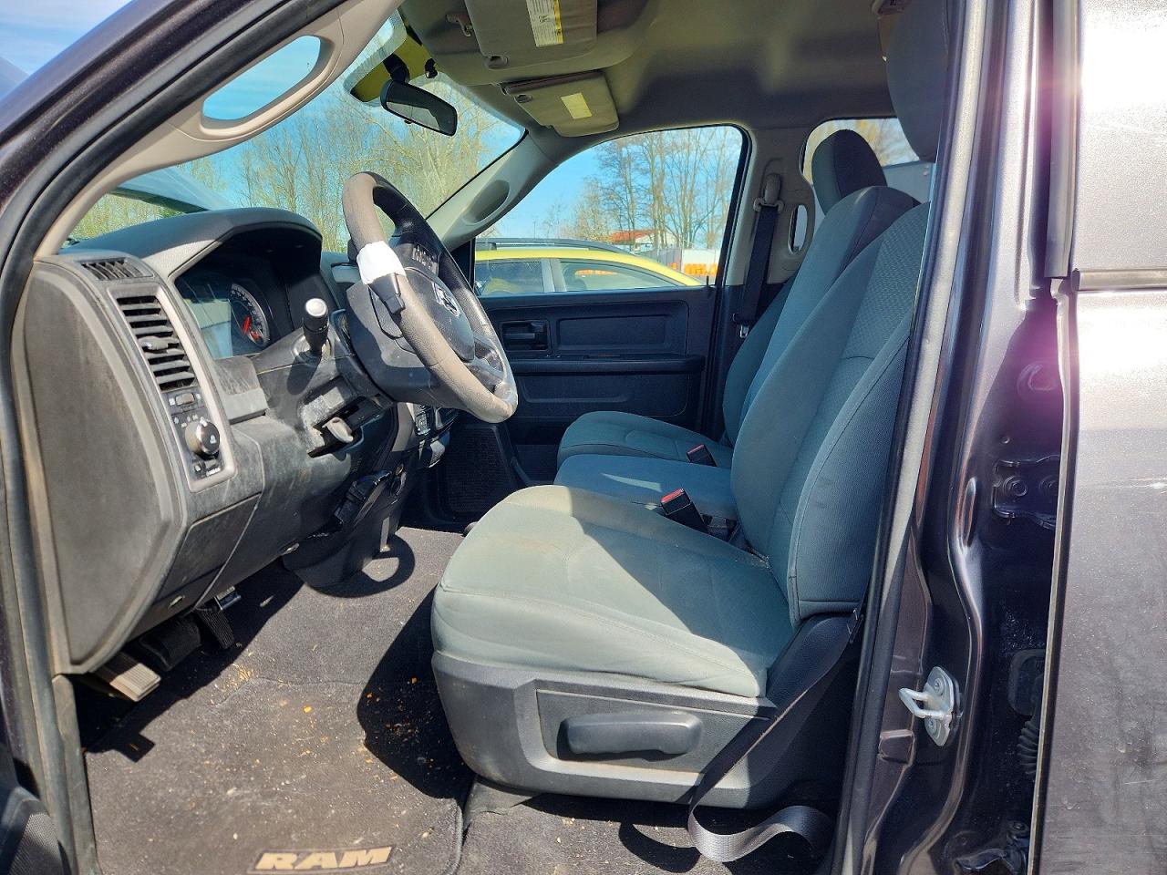 2016 RAM 1500 photo 7