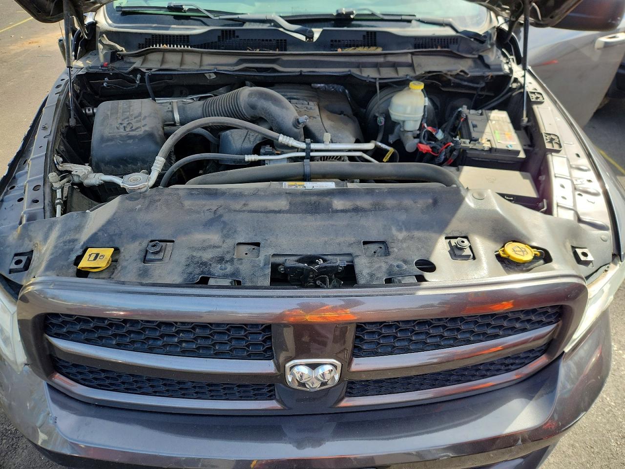 2016 RAM 1500 photo 11
