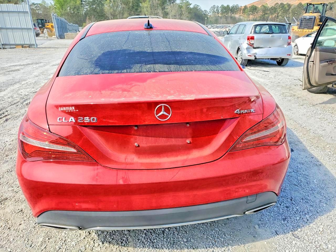 2018 MERCEDES-BENZ CLA 250 4MATIC photo 11