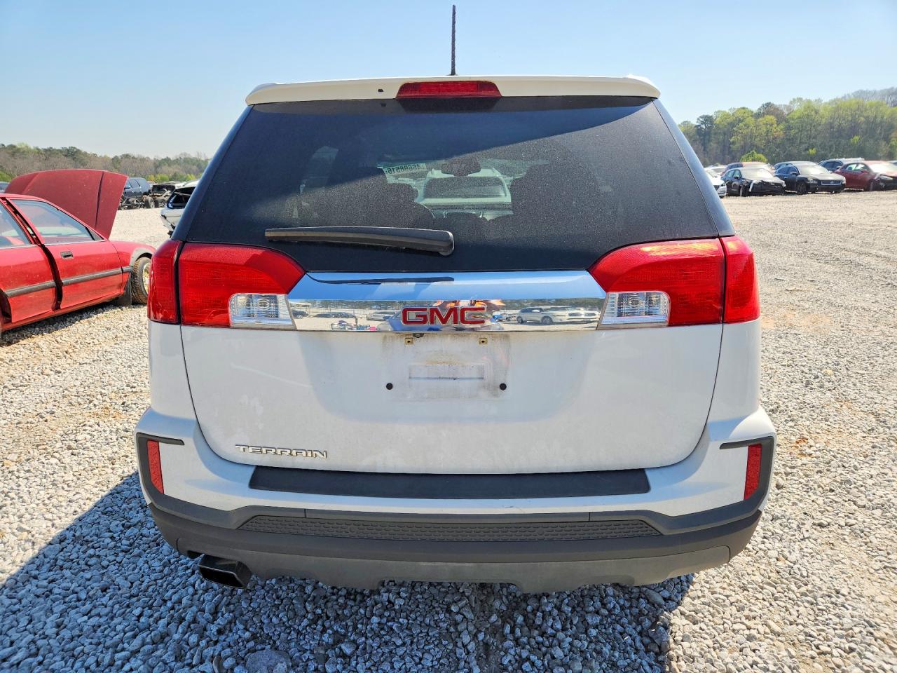 2017 GMC TERRAIN SLE photo 6