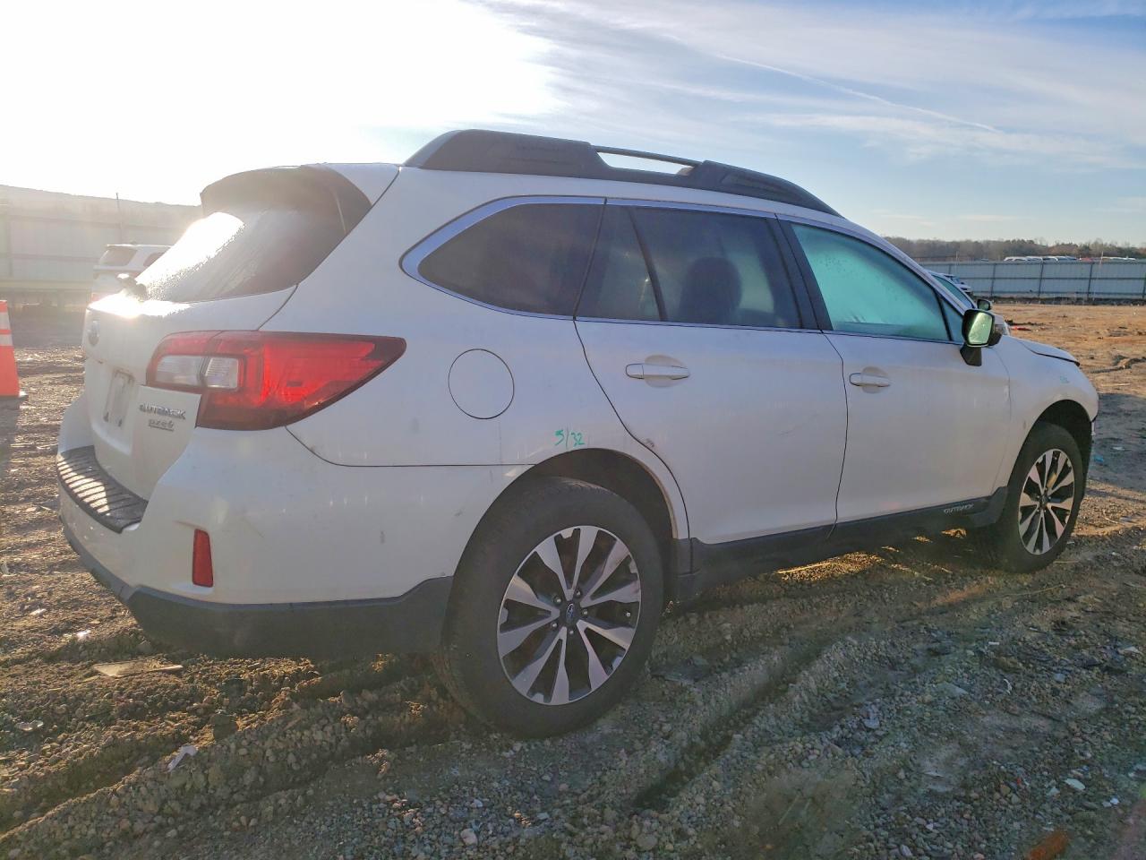 2015 SUBARU OUTBACK 2.5I LIMITED photo 5