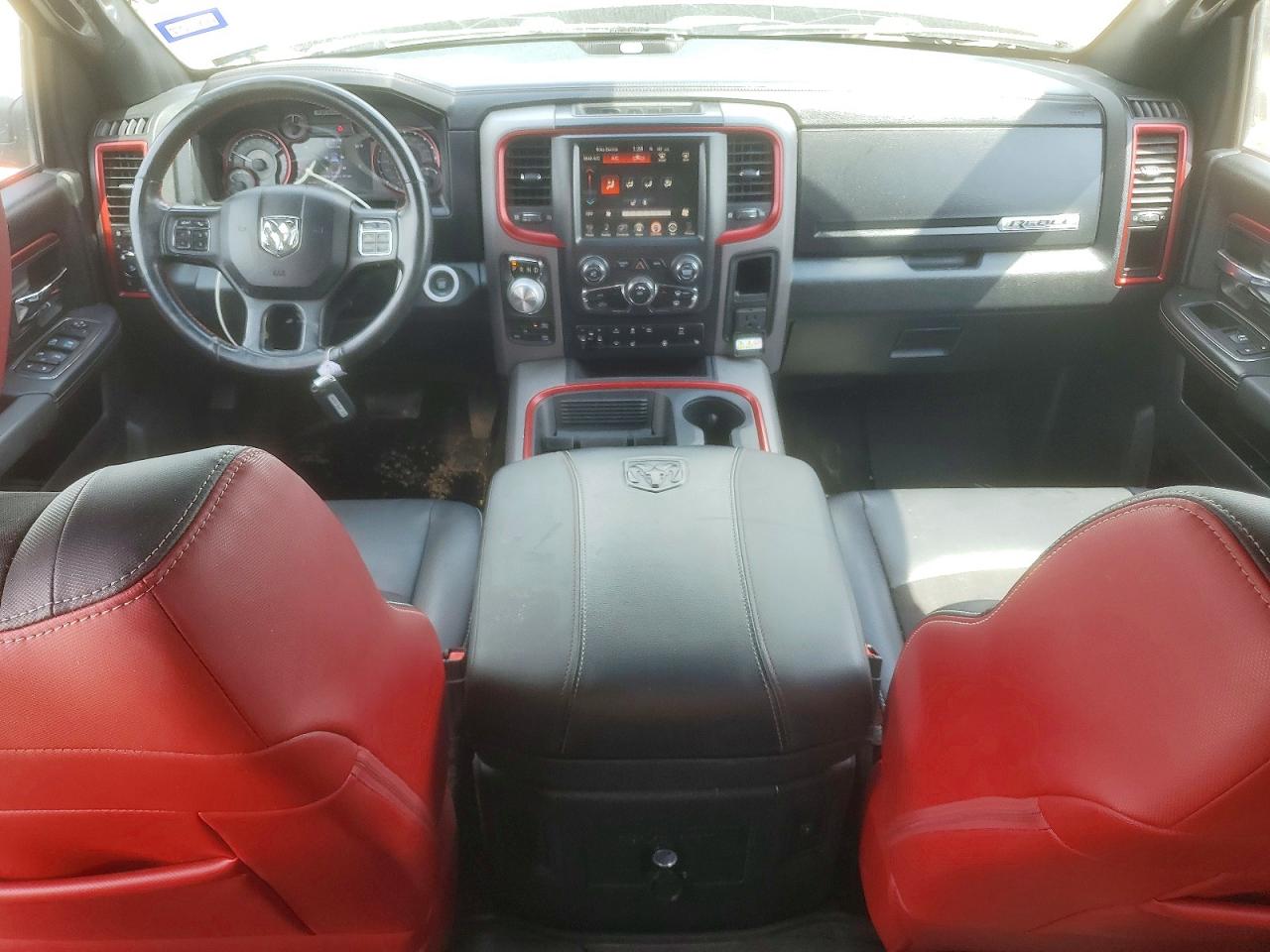 2016 RAM 1500 REBEL photo 15