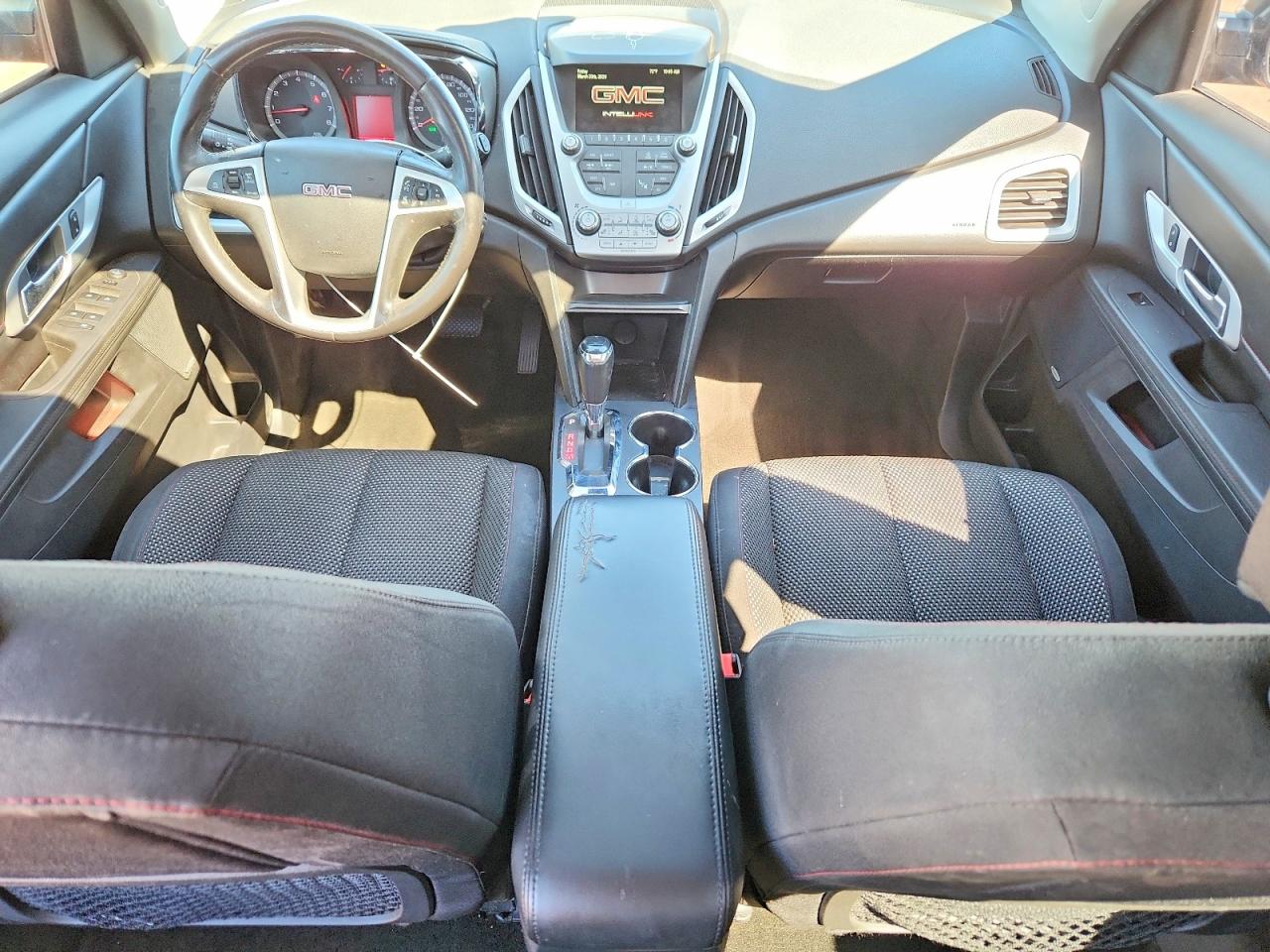 2017 GMC TERRAIN SLE photo 15