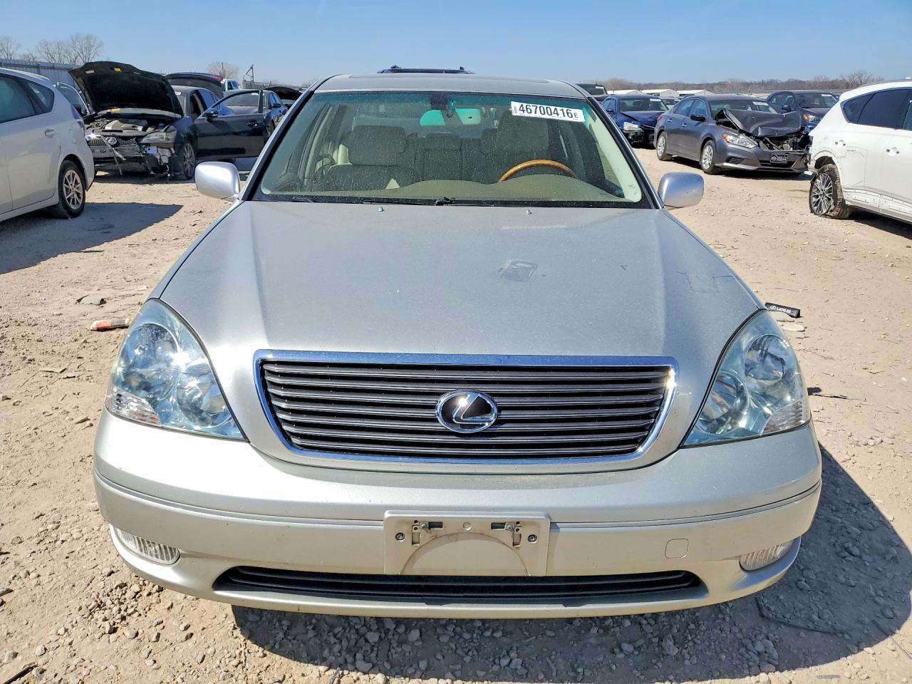 2002 LEXUS LS photo 9