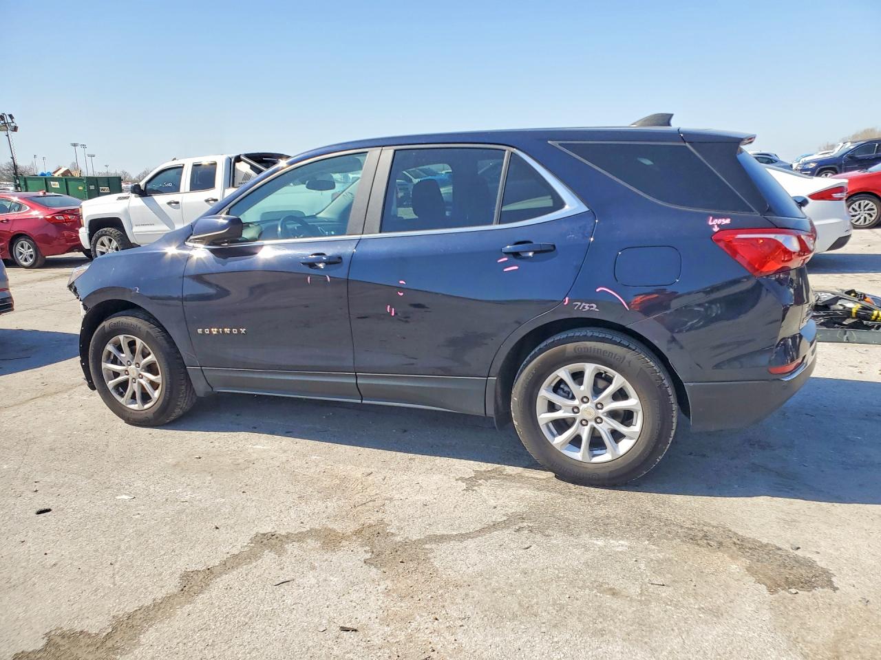 2021 CHEVROLET EQUINOX LT photo 2