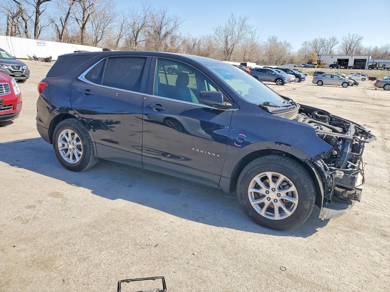 2021 CHEVROLET EQUINOX LT photo 4