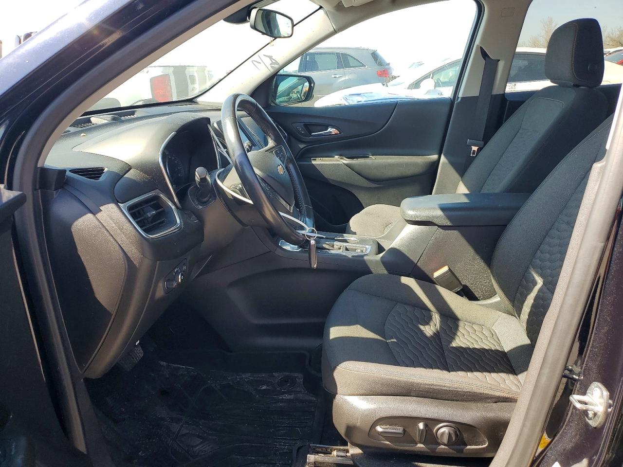2021 CHEVROLET EQUINOX LT photo 7