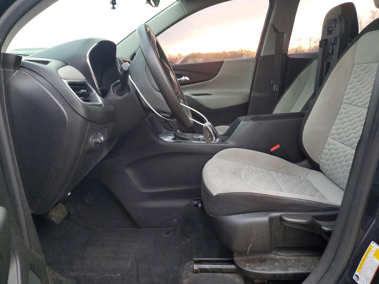 2020 CHEVROLET EQUINOX LS photo 7