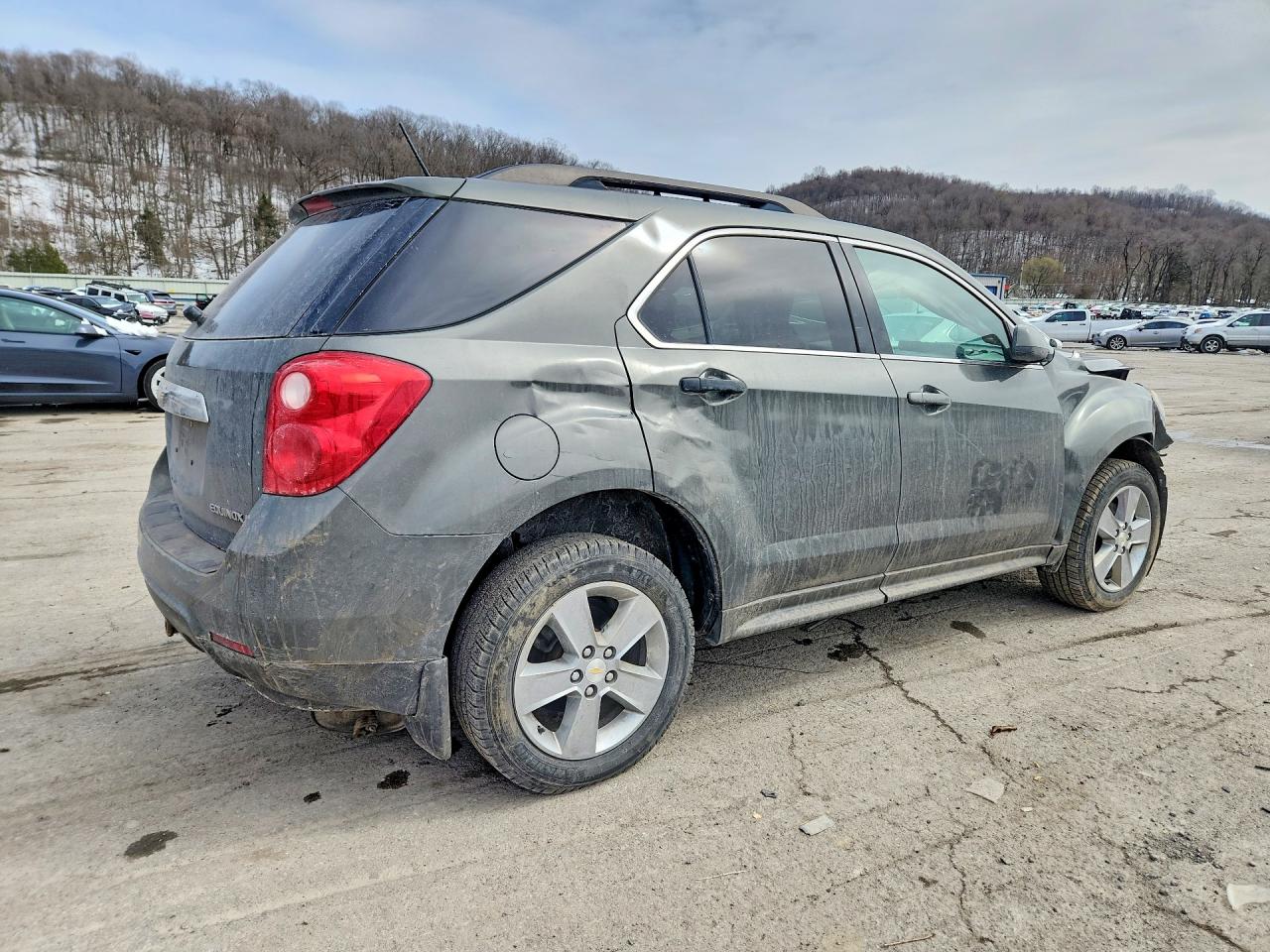 2013 CHEVROLET EQUINOX LT photo 3