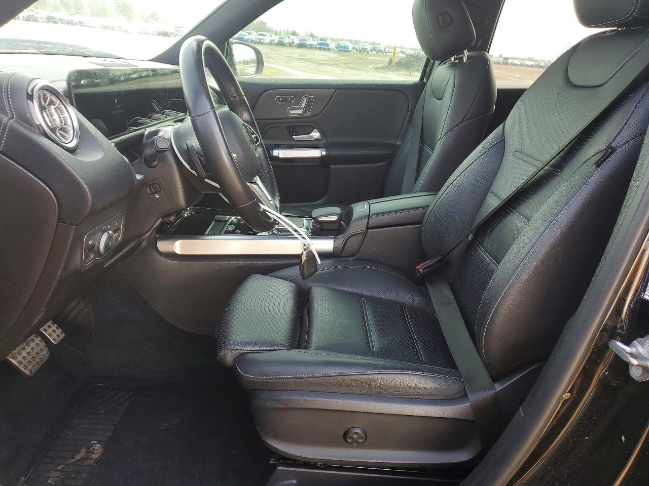 2021 MERCEDES-BENZ GLB 250 4MATIC photo 19