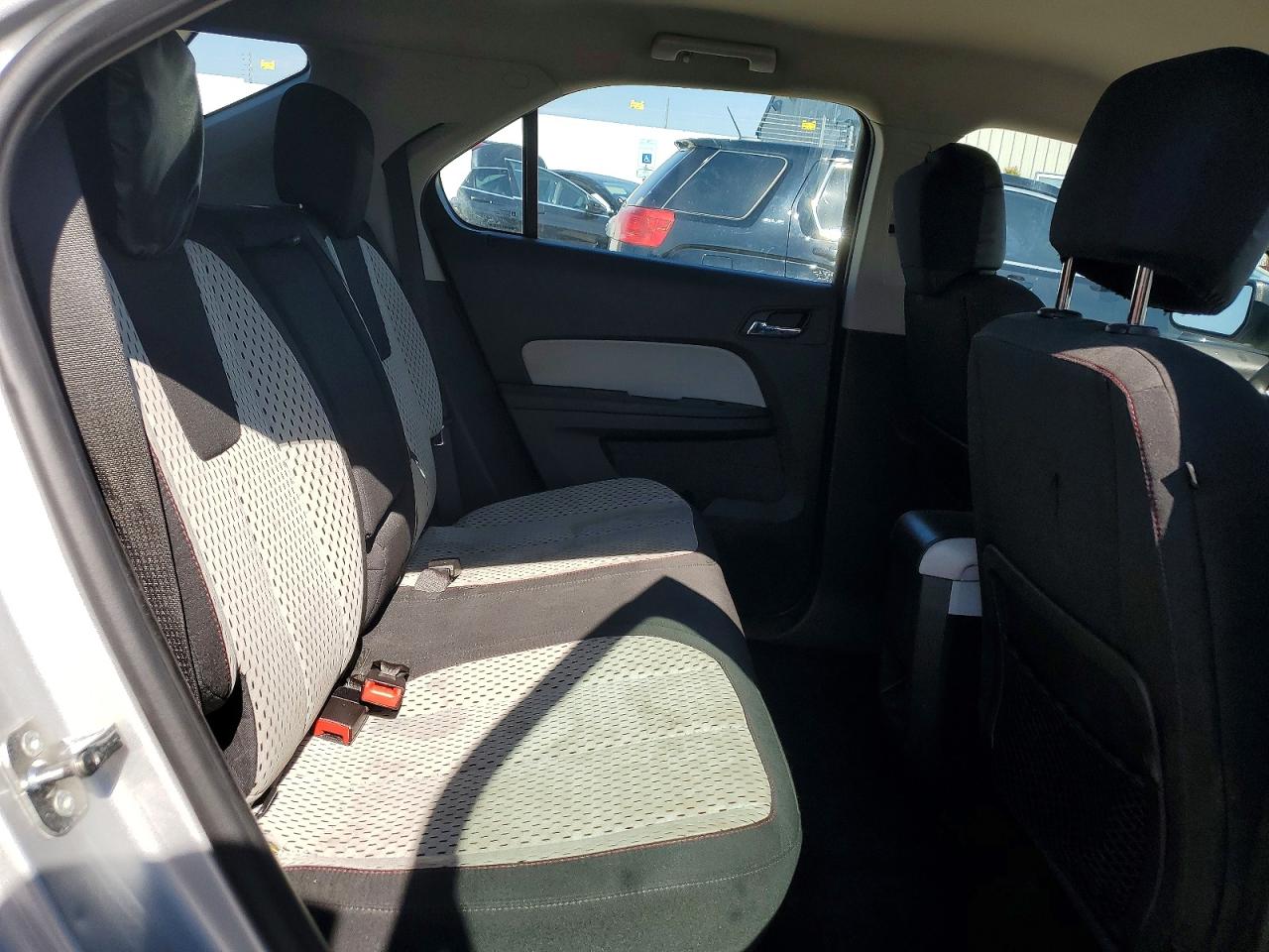 2014 CHEVROLET EQUINOX LS photo 11