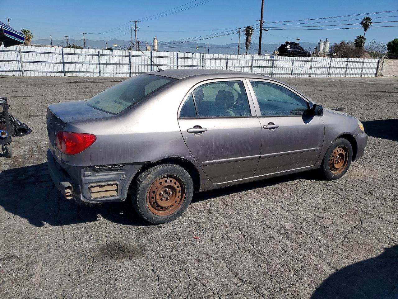 2005 TOYOTA COROLLA CE photo 5