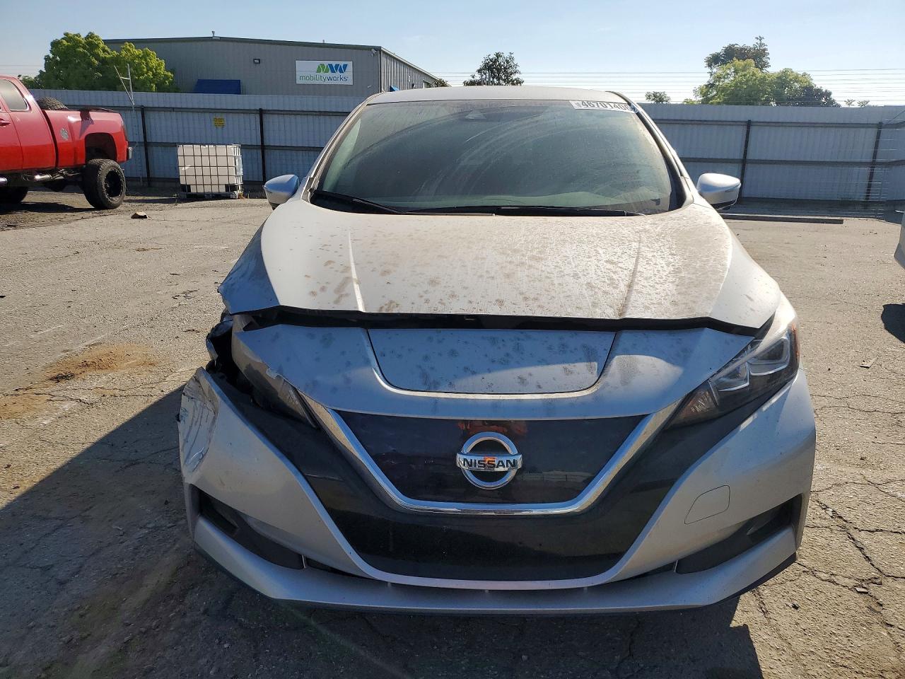 2022 NISSAN LEAF SL PLUS photo 5