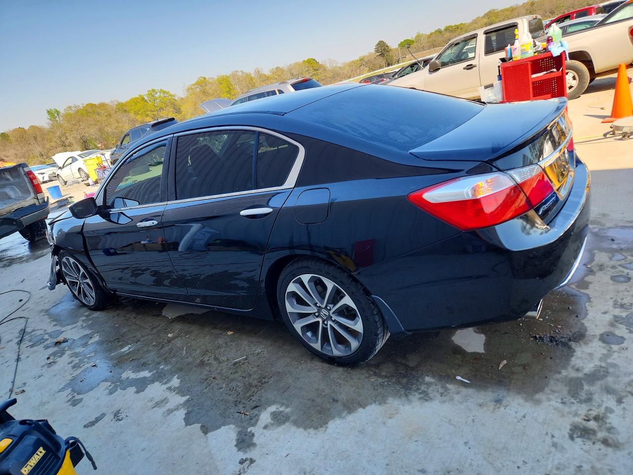 2015 HONDA ACCORD SPORT photo 4