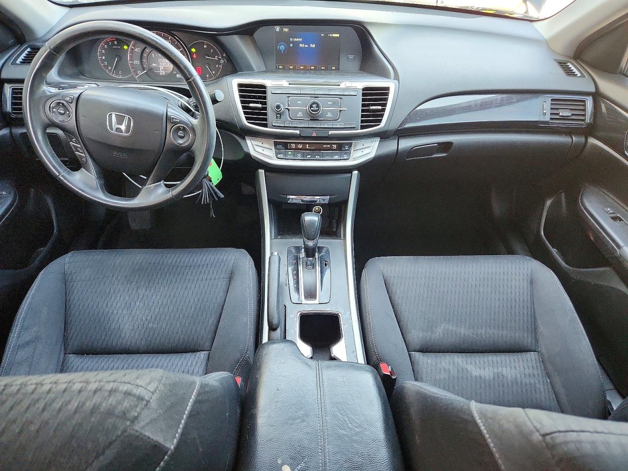 2015 HONDA ACCORD SPORT photo 22