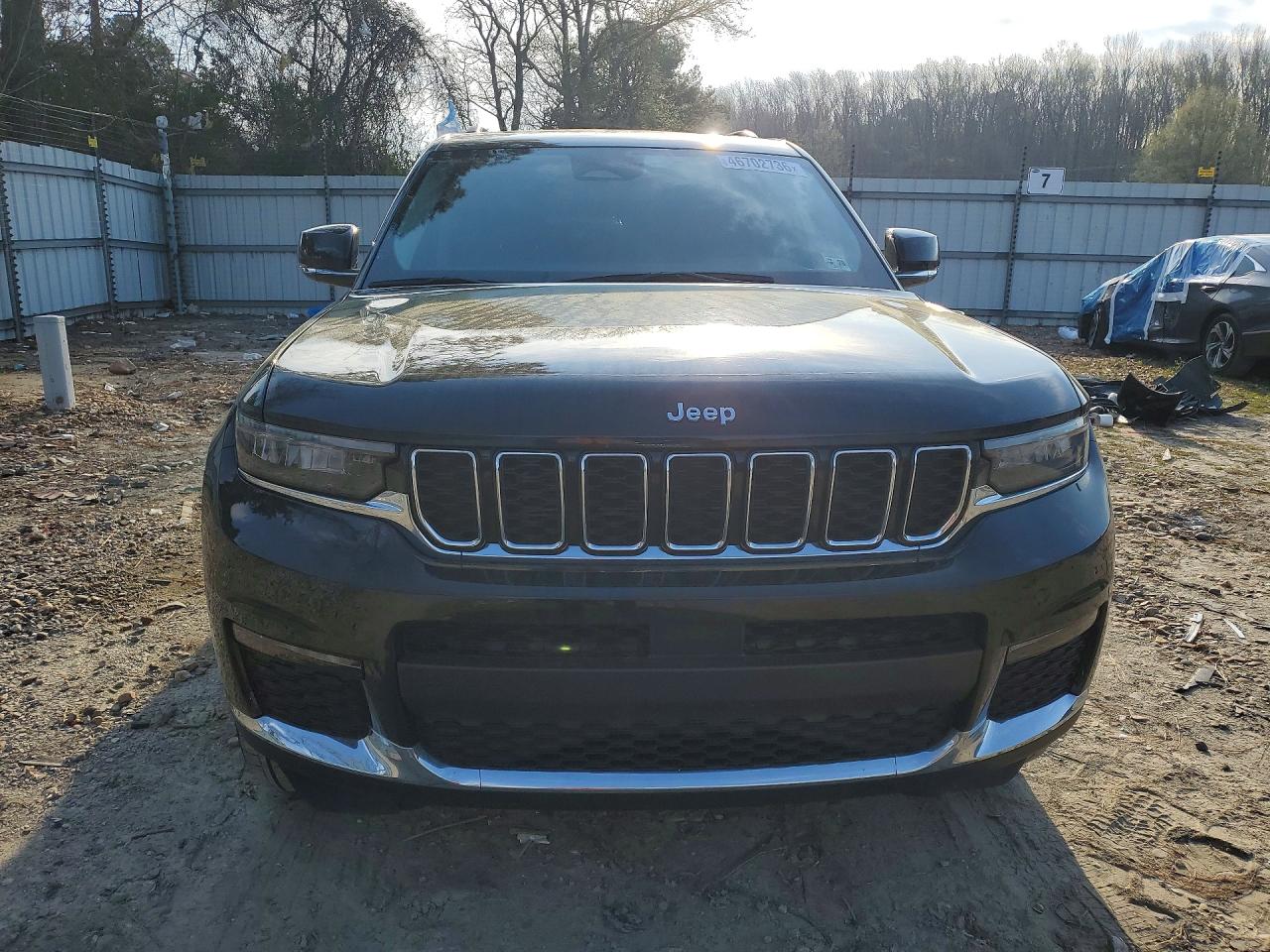 2023 JEEP GRAND CHEROKEE L LIMITED photo 9