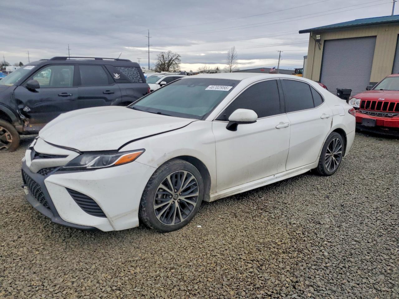 2018 TOYOTA CAMRY