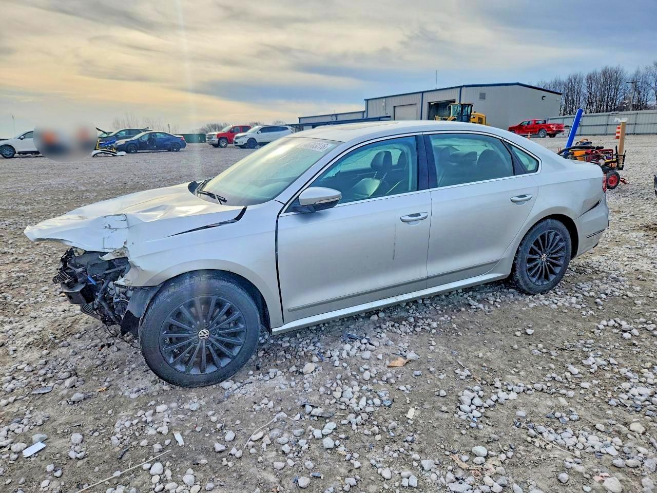 2017 VOLKSWAGEN PASSAT