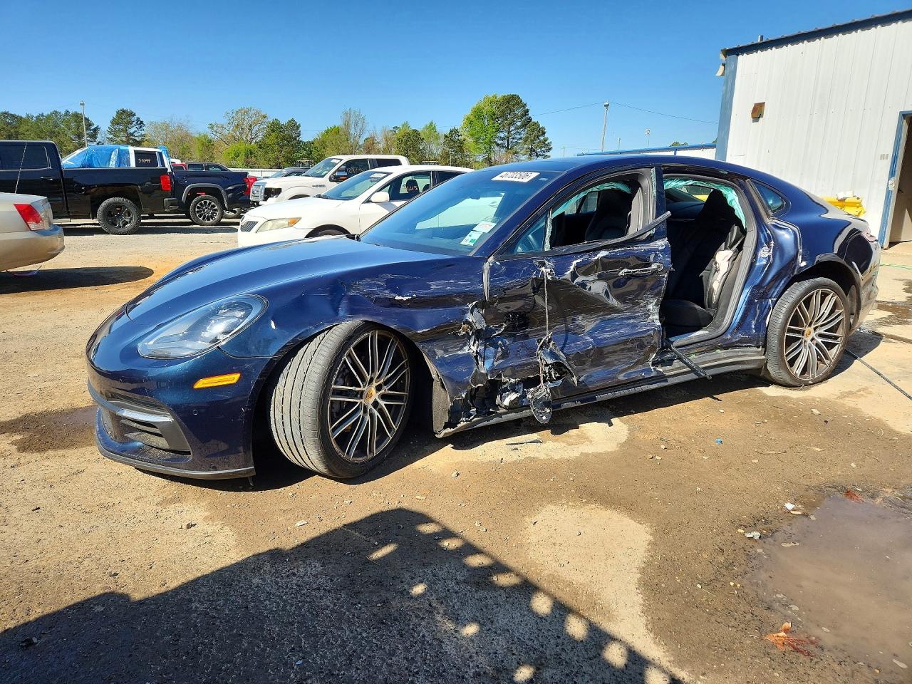 2017 PORSCHE PANAMERA