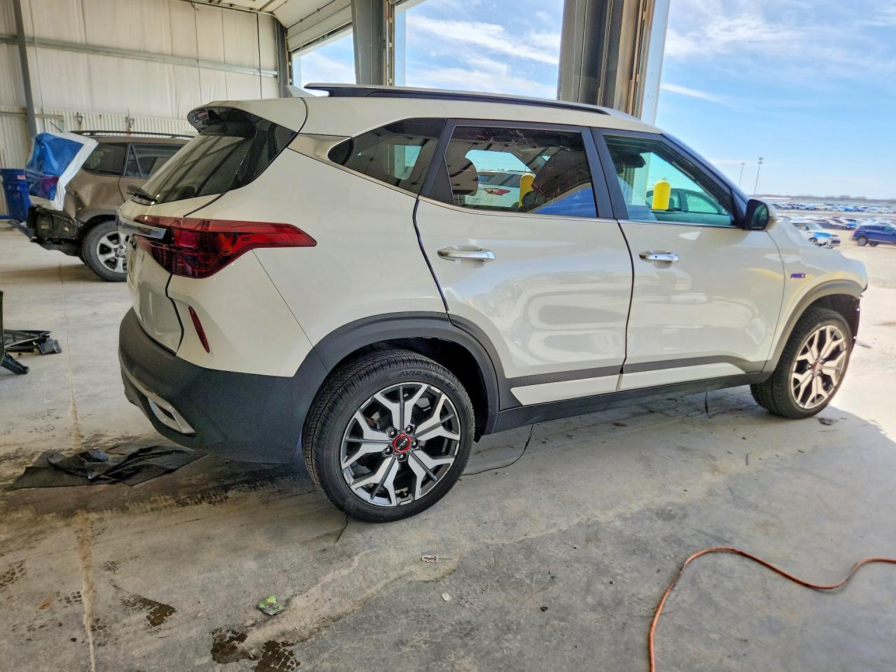 2023 KIA SELTOS SX photo 7