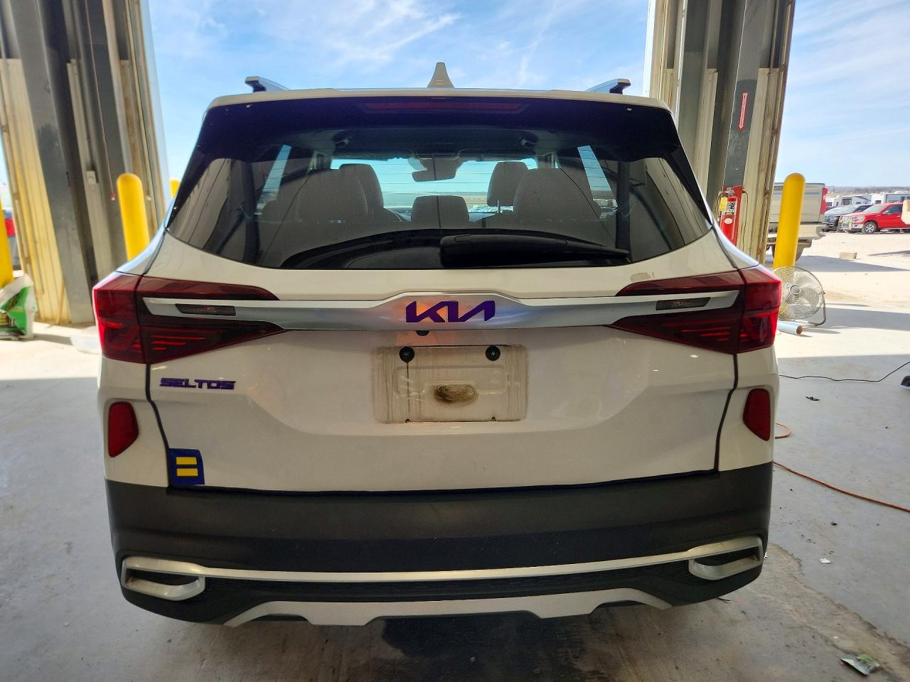 2023 KIA SELTOS SX photo 16