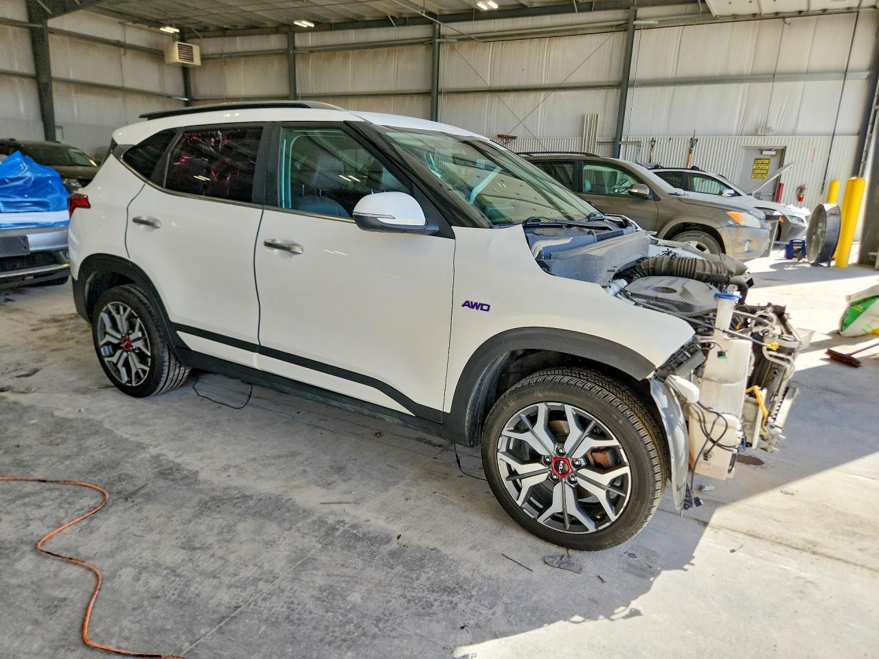 2023 KIA SELTOS SX photo 10