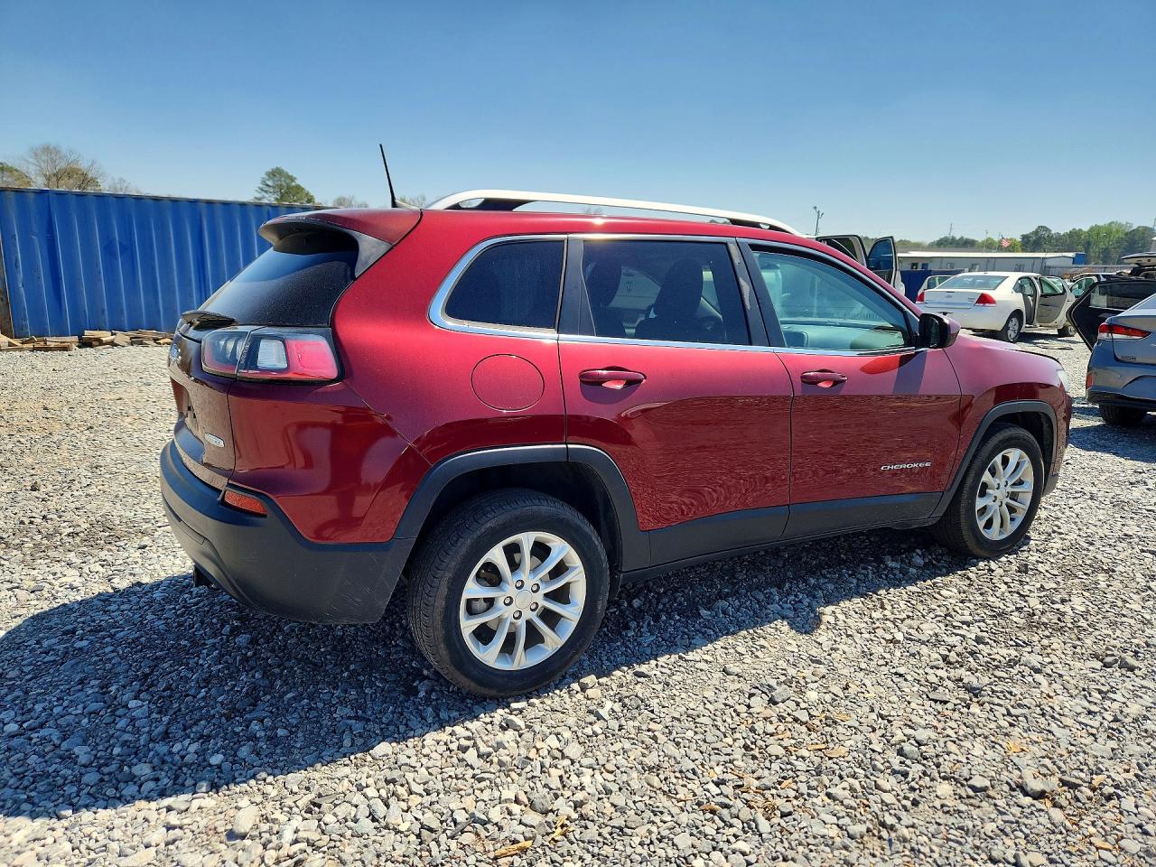 2019 JEEP CHEROKEE LATITUDE photo 7