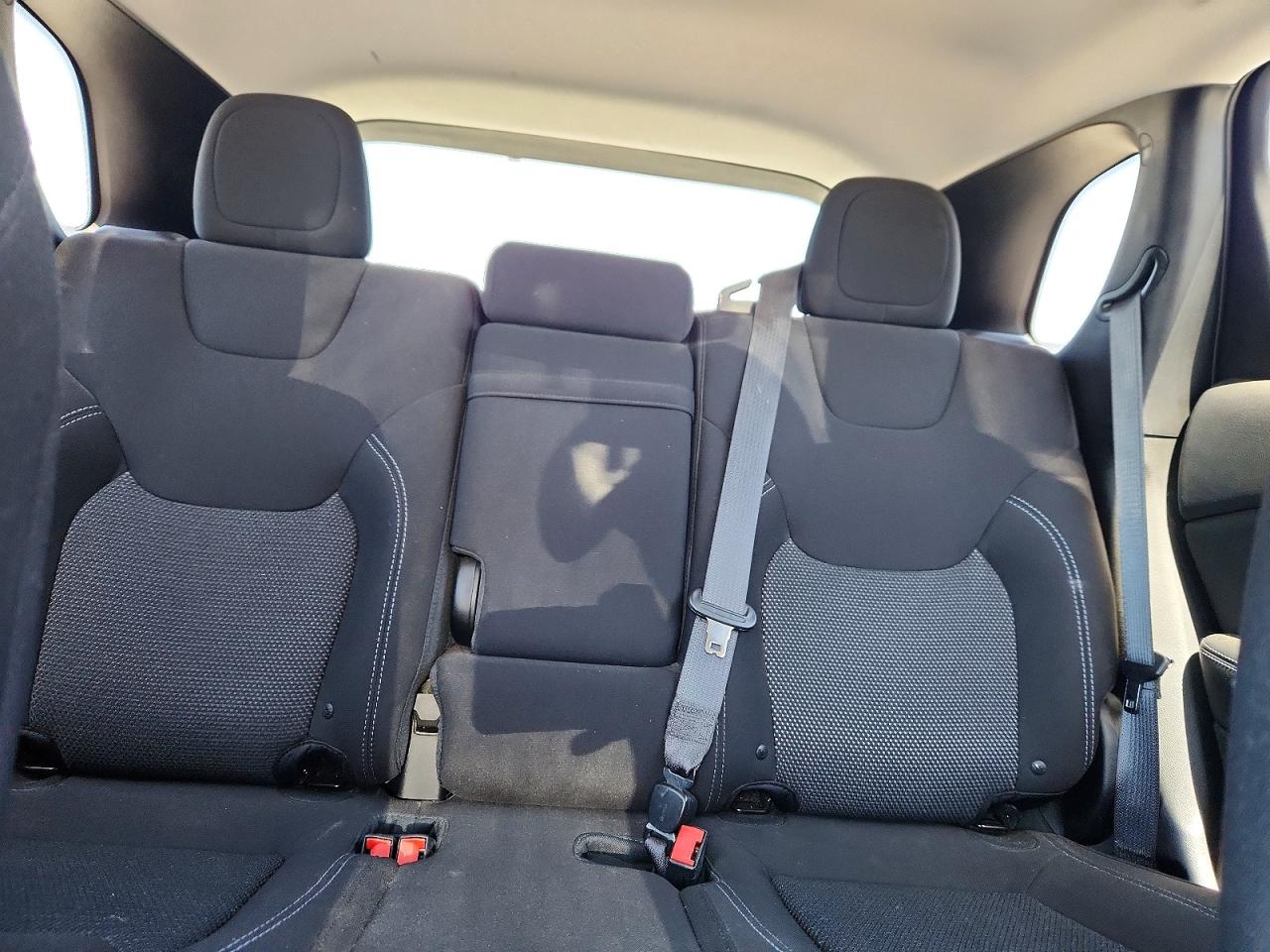 2019 JEEP CHEROKEE LATITUDE photo 28