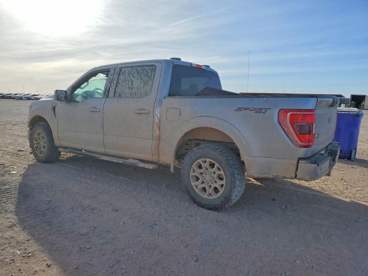 2023 FORD F150 SUPERCREW photo 2