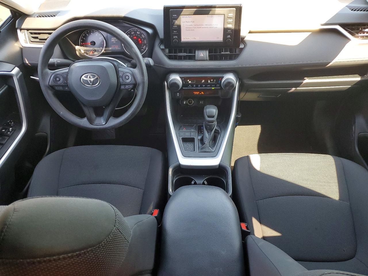 2019 TOYOTA RAV4 LE photo 15