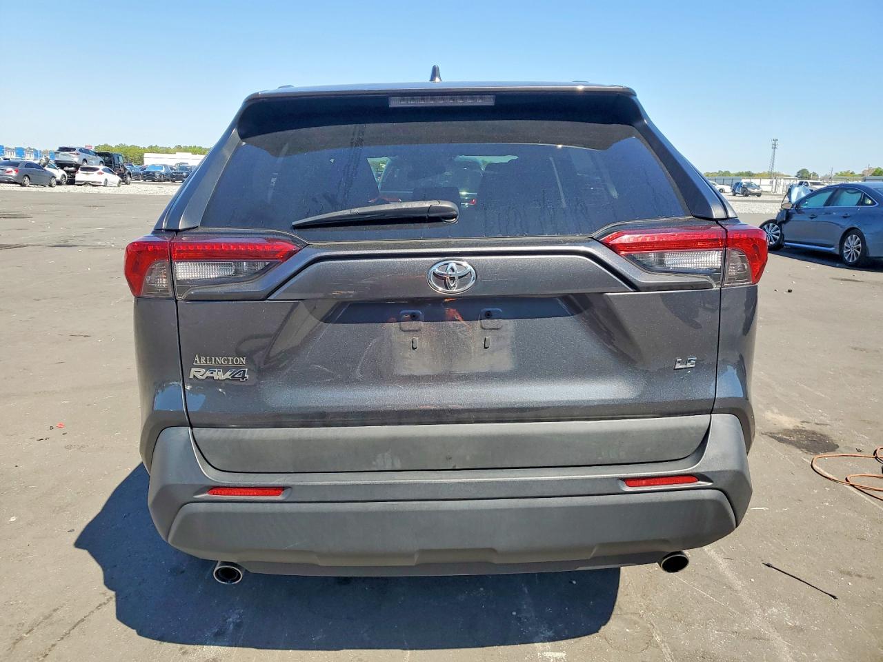 2019 TOYOTA RAV4 LE photo 11