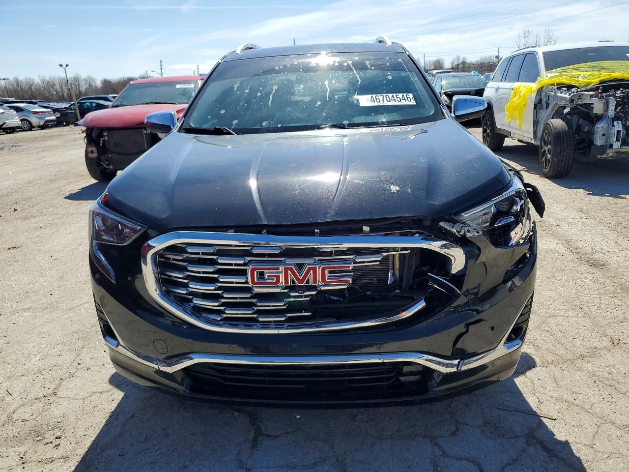 2019 GMC TERRAIN DENALI photo 5
