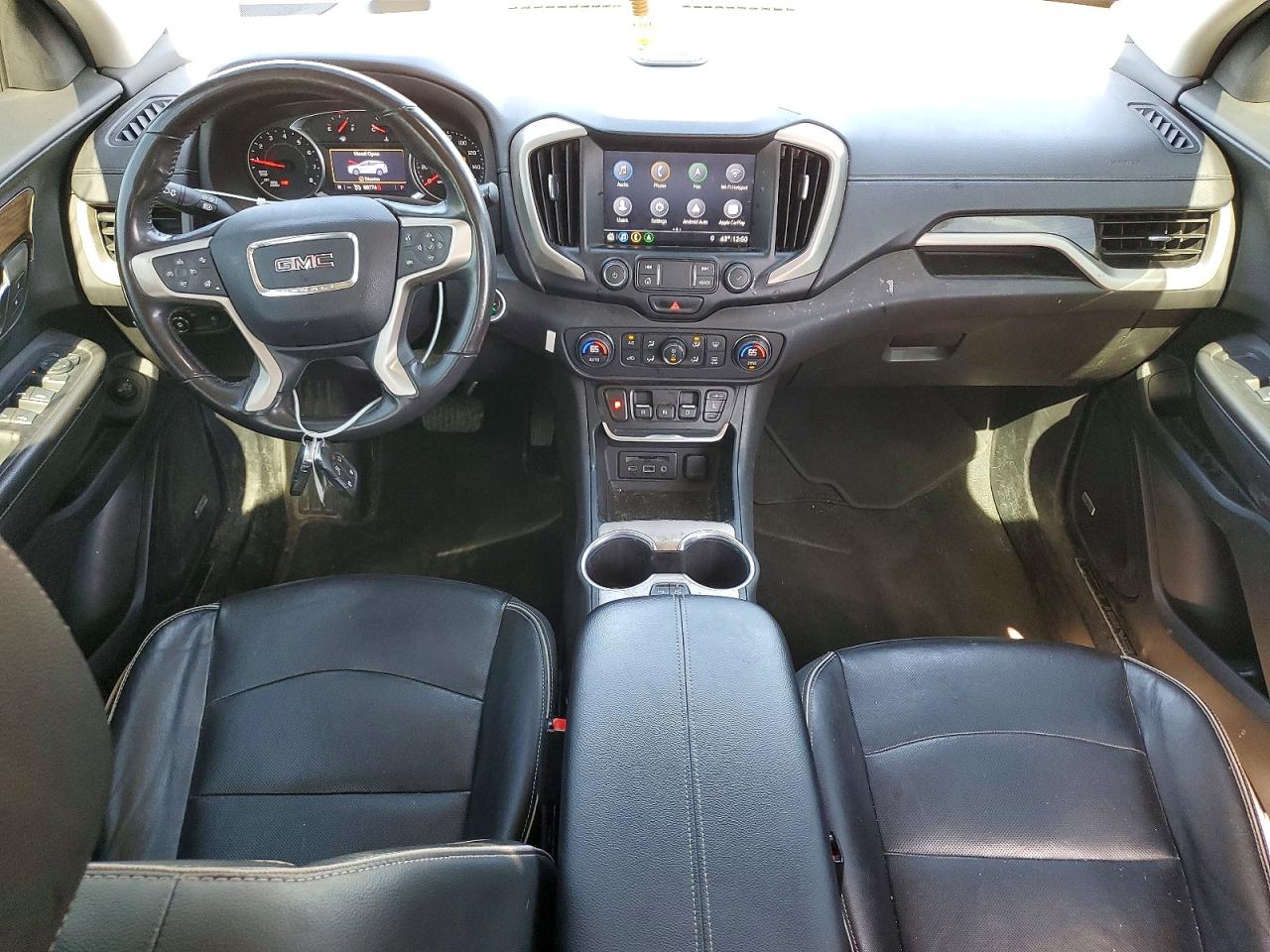 2019 GMC TERRAIN DENALI photo 8