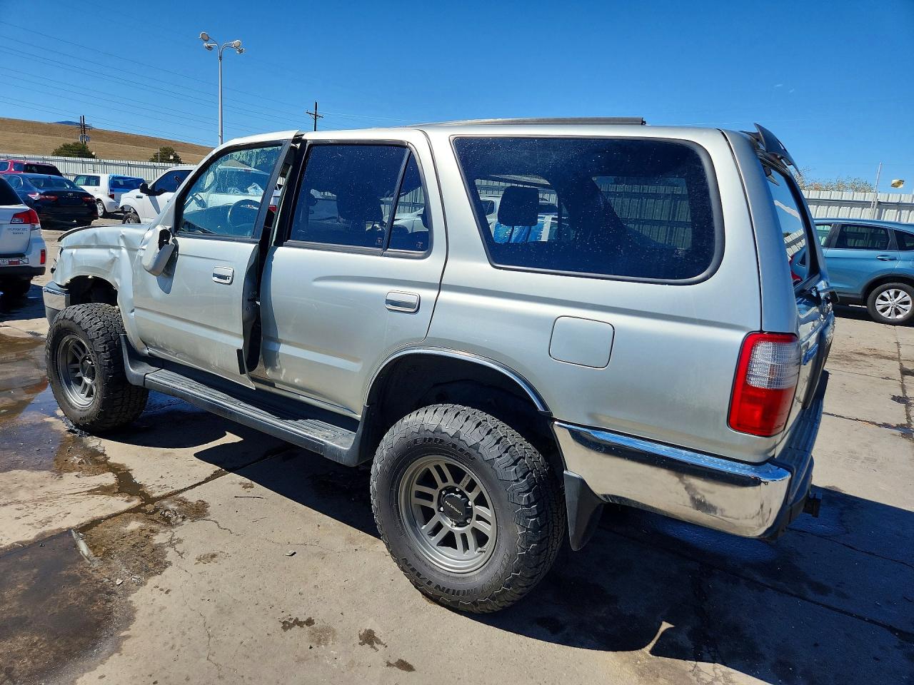1999 TOYOTA 4RUNNER SR5 photo 3