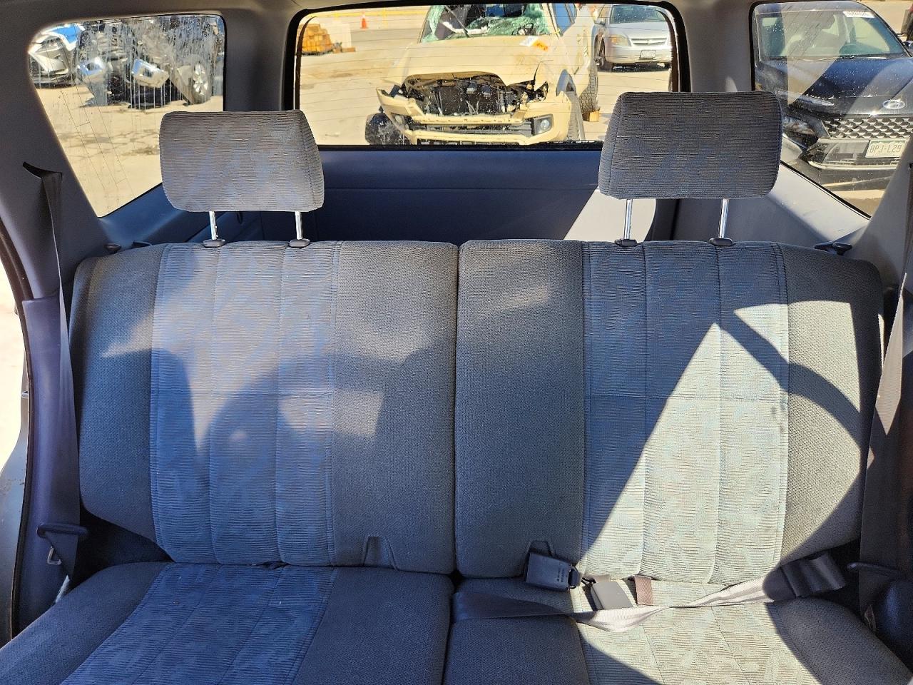 1999 TOYOTA 4RUNNER SR5 photo 19