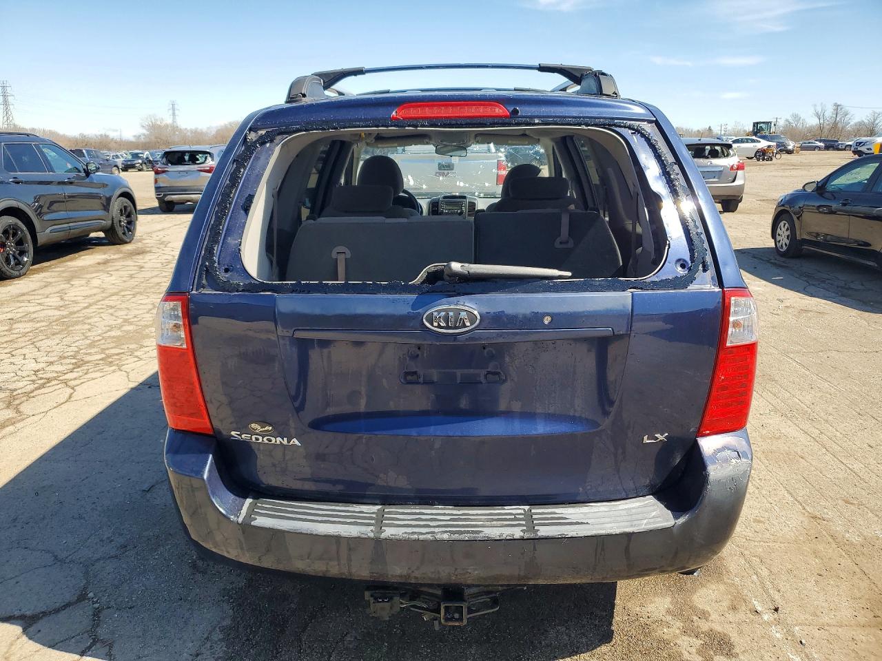 2008 KIA SEDONA LX photo 6