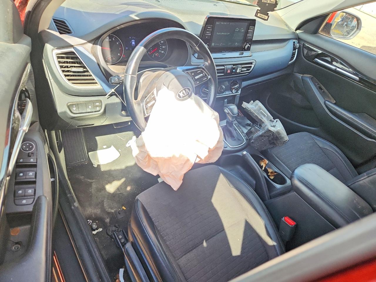 2021 KIA SELTOS S photo 8